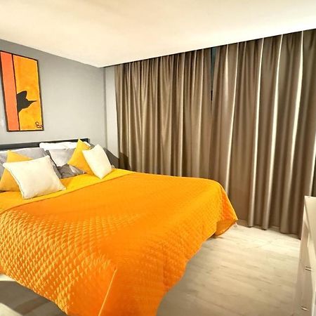 Dora Park-Porta Susa Private Parking&Netflix Apartment Торино Екстериор снимка