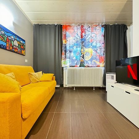 Dora Park-Porta Susa Private Parking&Netflix Apartment Торино Екстериор снимка