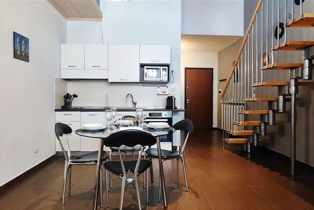 Dora Park-Porta Susa Private Parking&Netflix Apartment Торино Екстериор снимка