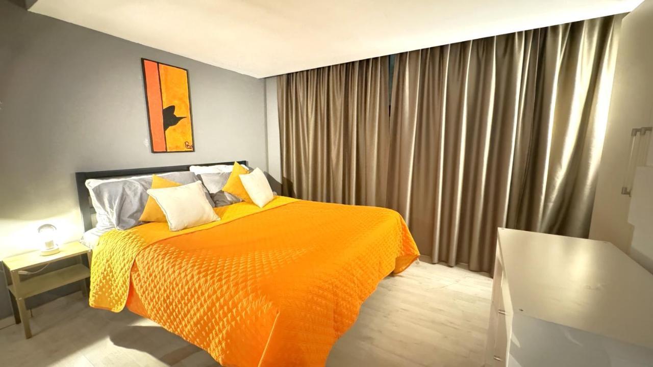 Dora Park-Porta Susa Private Parking&Netflix Apartment Торино Екстериор снимка
